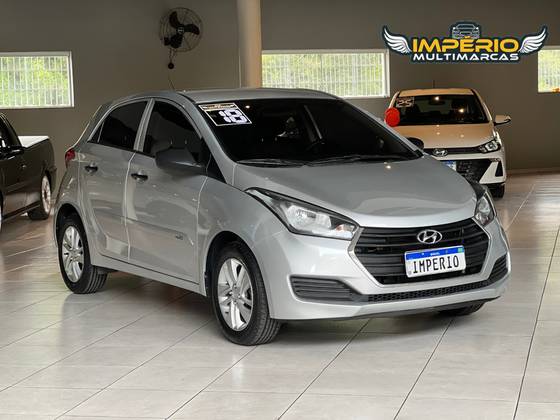 HYUNDAI HB20 1.0 COMFORT PLUS 12V FLEX 4P MANUAL